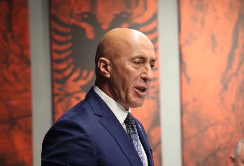 Haradinaj: Gjuha shqipe në Maqedoninë e Veriut nuk është opsionale, studentët kërkojnë dinjitet dhe barazi Haradinaj: Gjuha shqipe në Maqedoninë e Veriut nuk është opsionale, studentët kërkojnë dinjitet dhe barazi