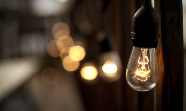 Punime në rrjet, këto vende mbesin sot pa rrymë Punime në rrjet, këto vende mbesin sot pa rrymë