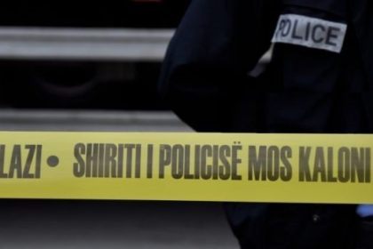 E dhimbshme, burri që ra nga objekti në ndërtim në Vushtrri ishte punëtor, thotë policia