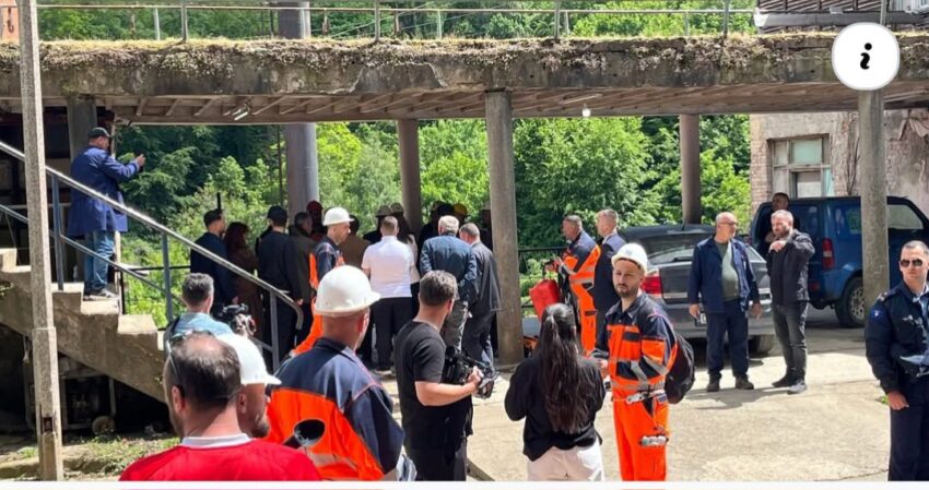 Specialja rrëzon kallëzimin ndaj minatorëve të Trepçës, Sindikata: Askush s’mund ta heshtë zërin e minatorit Specialja rrëzon kallëzimin ndaj minatorëve të Trepçës, Sindikata: Askush s’mund ta heshtë zërin e minatorit