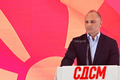 Filipçe: Orban – Vuçiç – Mickoski janë si “babushka” ruse, i pari ra, tani është radha e këtyre të dyve