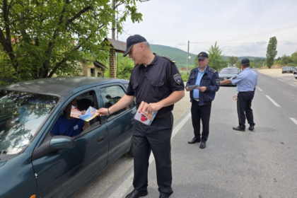 MPB ka shpërndarë fletushka edukative me këshilla praktike për komunikacion të sigurt