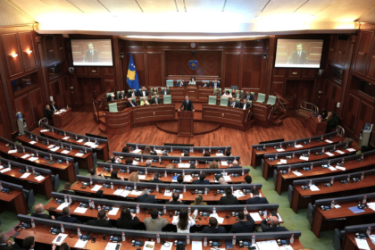 Ymeri: Opozita po bie në grackën e Kurtit për zgjedhjet