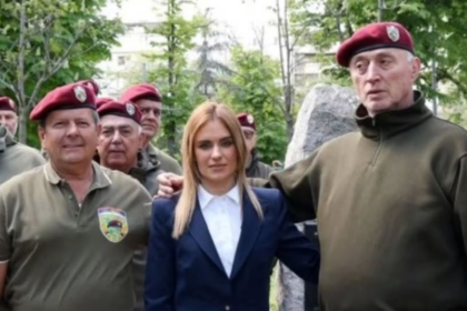 Shteti serb financon veteranët e Beretave të Kuqe, që luftuan edhe në Kosovë