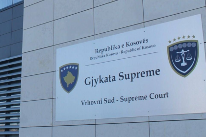 Supremja lë në fuqi paraburgimin për Ratko Kragoviqin, i akuzuar për krime lufte