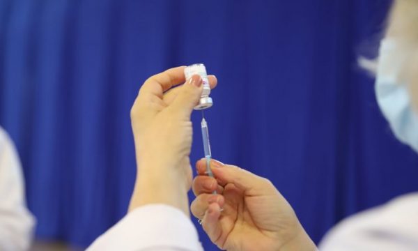 OBSH-ja e shpall shpërthimin e Ebolas në Kongo emergjencë globale shëndetësore