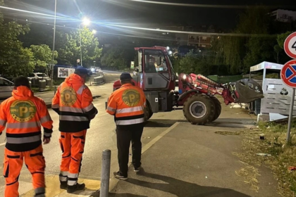 Vazhdon aksioni për pastrimin e Prishtinës, ekipet në terren edhe gjatë natës