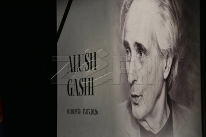 Bashkëshortja e Alush Gashit: Kemi pasur shumë sfida, por ai nuk është kursyer