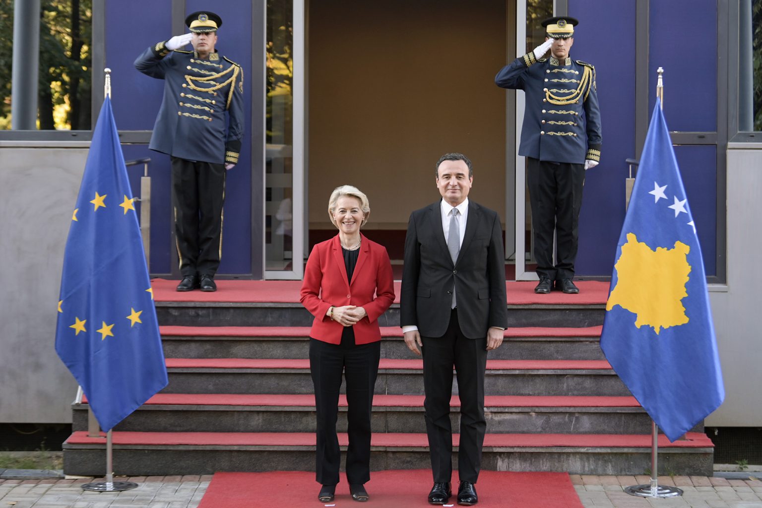 Kurti shpreson në vizitën e Von Der Leyen për të avancuar aplikimin e Kosovës për statusin e vendit kandidat