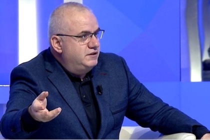 “Nëse e ka bërë për llogari të shërbimeve të tjera…” – Gazetari Artan Hoxha: SHISH mund të jetë shndërruar në shërbim të pushtetit