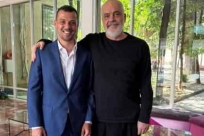 ‘‘Joe Biden e tradhtoi’’, Endrit Thaçi e ndan fjalimin e Edi Ramës në New York