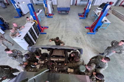 FSK avancon kapacitetet teknike për mirëmbajtjen e automjeteve ‘HMMWV’ me mbështetjen amerikane