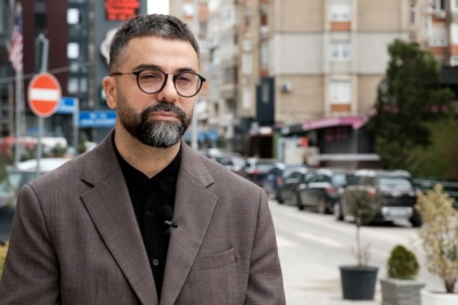 Takimi Kurti-Kallas, Behrami: Pas vendimit në Hagë, tash presioni do të jetë shumë i madh