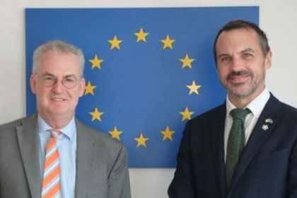Dirk Schuebel takon ambasadorin irlandez, diskutojnë integrimin e Kosovës në BE