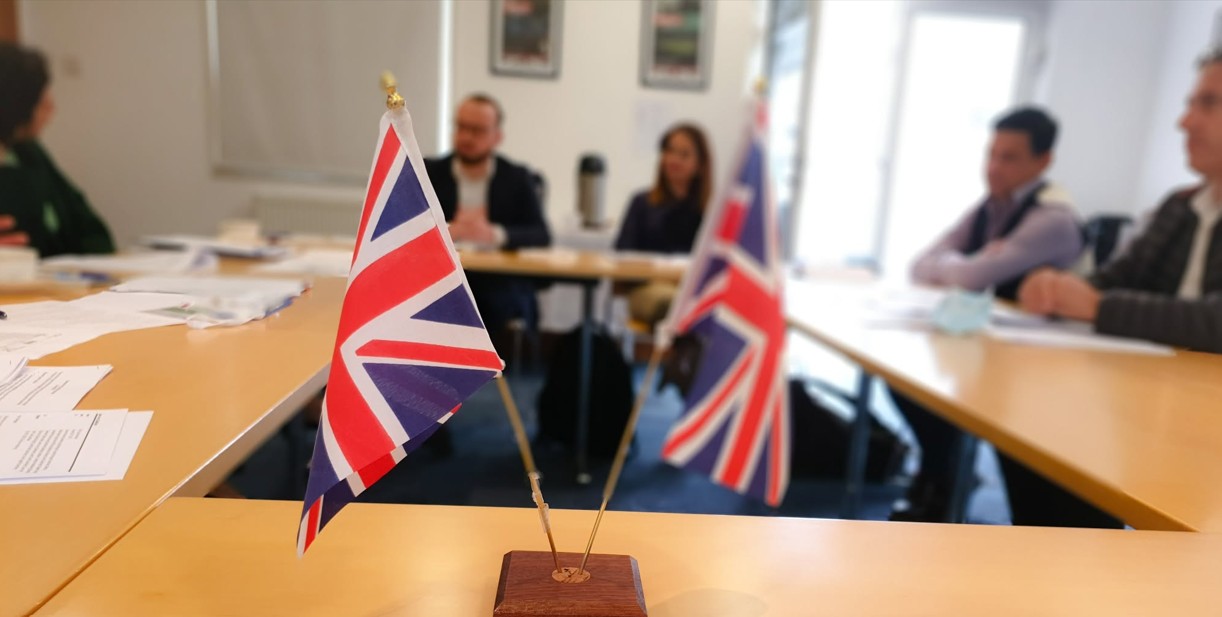 Ambasada britanike kërkon që Beogradi t’i mbajë përgjegjës pa vonesa Radoiçiqin dhe tjerët për sulmin tragjik në Banjskë Ambasada britanike kërkon që Beogradi t’i mbajë përgjegjës pa vonesa Radoiçiqin dhe tjerët për sulmin tragjik në Banjskë