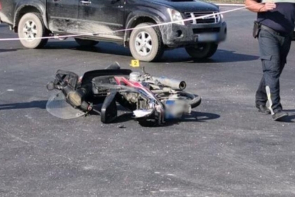Makina përplas për vdekje një 64-vjeçar që udhëtonte me motor në Tiranë