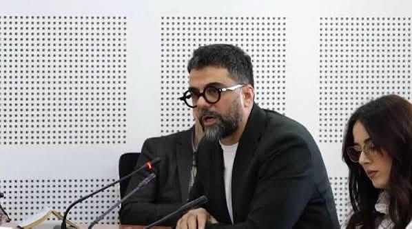 Behrami dhe Jashari largohen demonstrativisht: Kërkojnë ligjin për Specialen