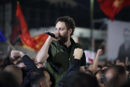 Çlirim Haziri në natën e tetë të protestës: Mos e ngatërroni qetësinë tonë me dobësi, durimi ynë po përfundon