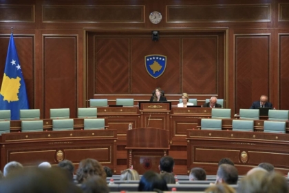 Pasi foli Gjykata, VV e “njeh të drejtën e PDK për të propozuar kandidat për nënkryetar Kuvendi” – votimi në rend dite të hënën