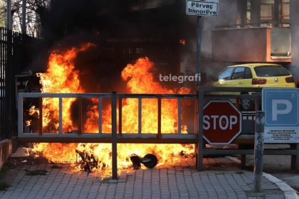 Përfshihet nga zjarri një objekt afarist në Kijevë të Malishevës, nuk ka persona të lënduar