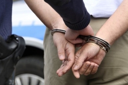 Sulm me thikë në Fushë Kosovë, arrestohen dy persona
