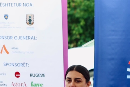 Promovohet “Unë jam Majlinda Kelmendi”, autorja: Kampionja jonë, shembull i përfaqësimit dinjitoz të vendit