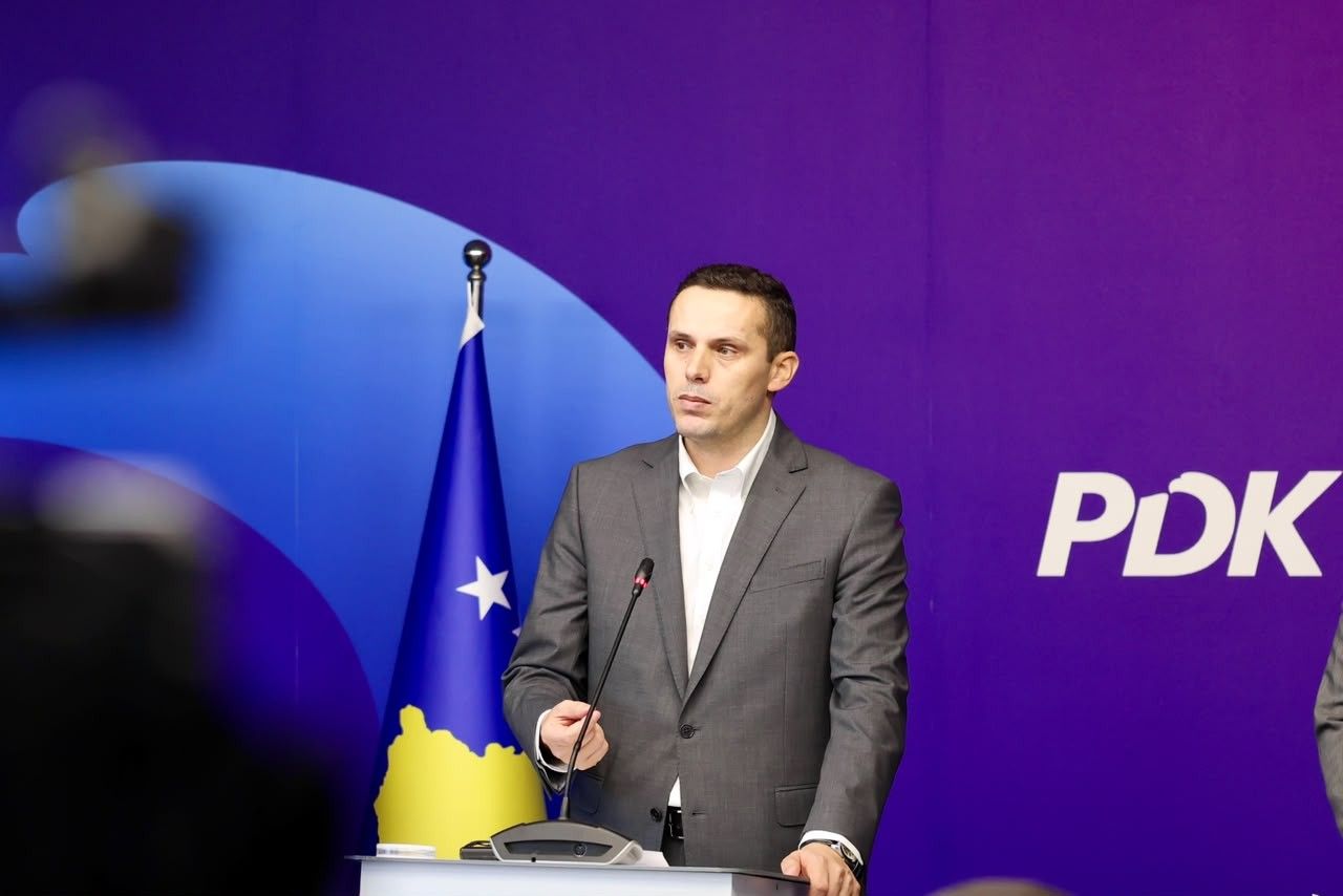 PDK i bën thirrje Qeverisë: Të dërgohet sa më parë në Kuvend Ligji për Specialen