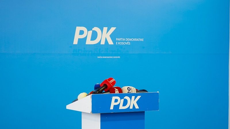 PDK përkujton Afrim Bunjakun: Emri dhe vepra e tij do të mbeten përherë në historinë e shtetit tonë