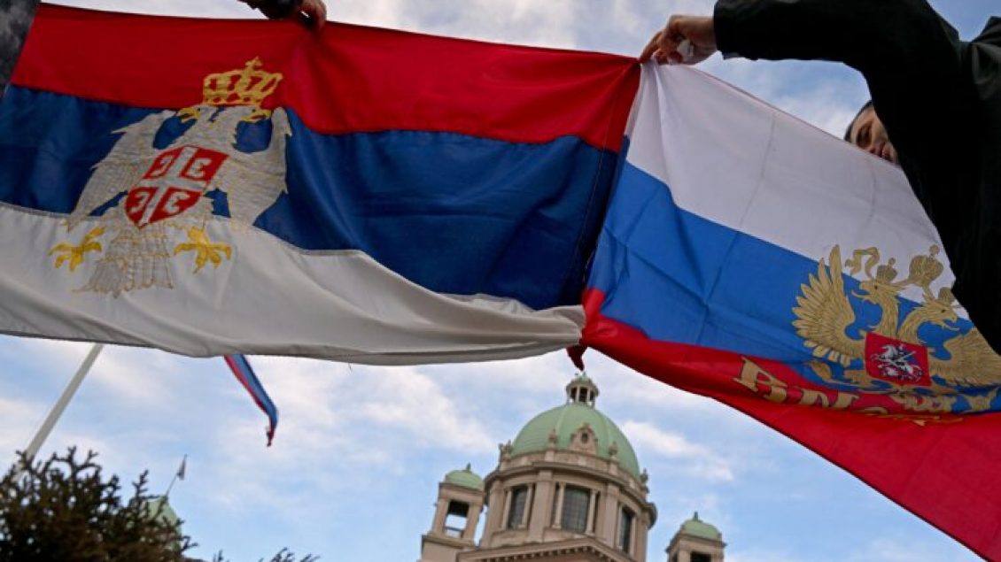 Moska ndërhyn sërish në zhvillimet zgjedhore në Serbi, mesazh i qartë – Rusia dëshiron që Aleksandar Vuçiq të mbetet në krye
