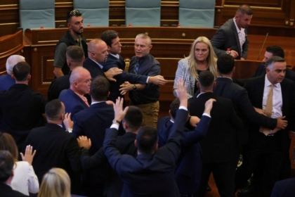 Aksioni me vezë ndaj Kurtit, Kadrijaj: Ndjeva obligim moral dhe patriotik me thy akullin e opozitës