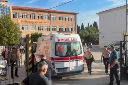 Të shtëna me armë zjarri në një shkollë të mesme në Turqi, 11 të plagosur